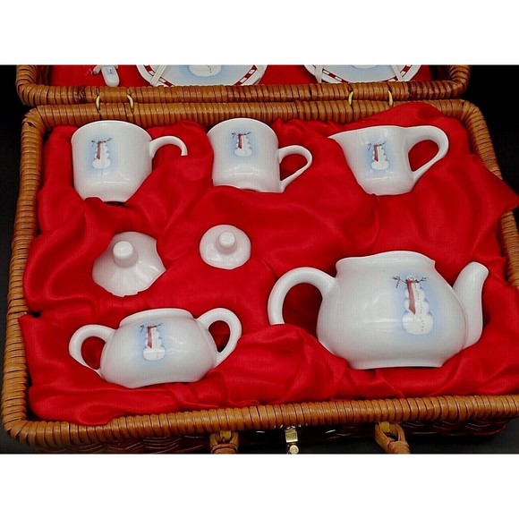 Miniature Snowman Porcelain Tea Party Set 13 Pieces Wicker Picnic Basket Vintage - Picture 3 of 12